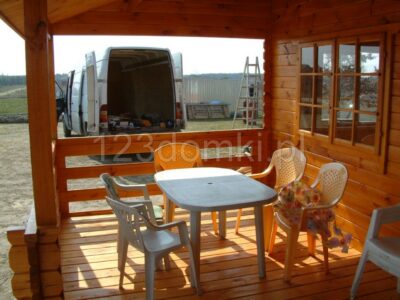 Domek drewniany letniskowy - domek z drewna