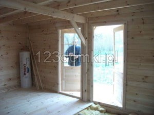Domek drewniany letniskowy - domek z drewna wnętrze