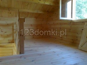 domek z drewna letniskowy