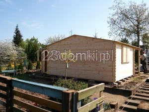 Domek drewniany letniskowy
