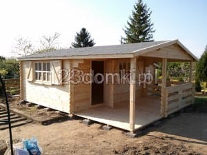 Domek drewniany letniskowy