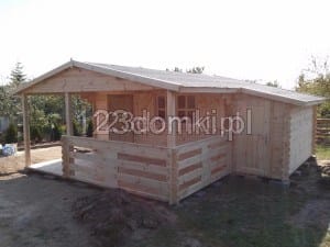 Domek drewniany letniskowy