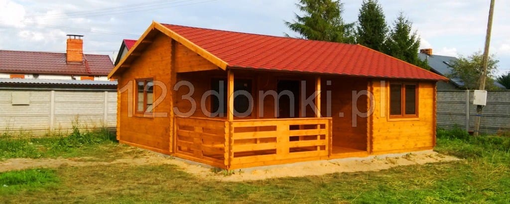 domek z drewna letniskowy