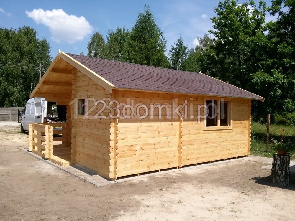 Domek drewniany letniskowy