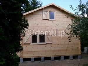 Domek drewniany letniskowy