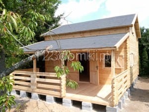 Domek drewniany letniskowy